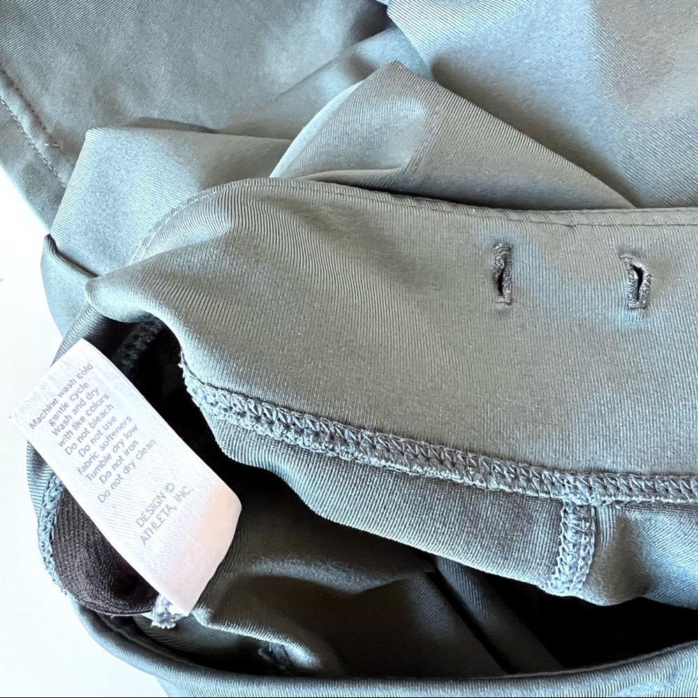 ATHLETA Workout Capri Spandex Leggings With Zippered Pocket—SZ. SMALL - Picture 7 of 12